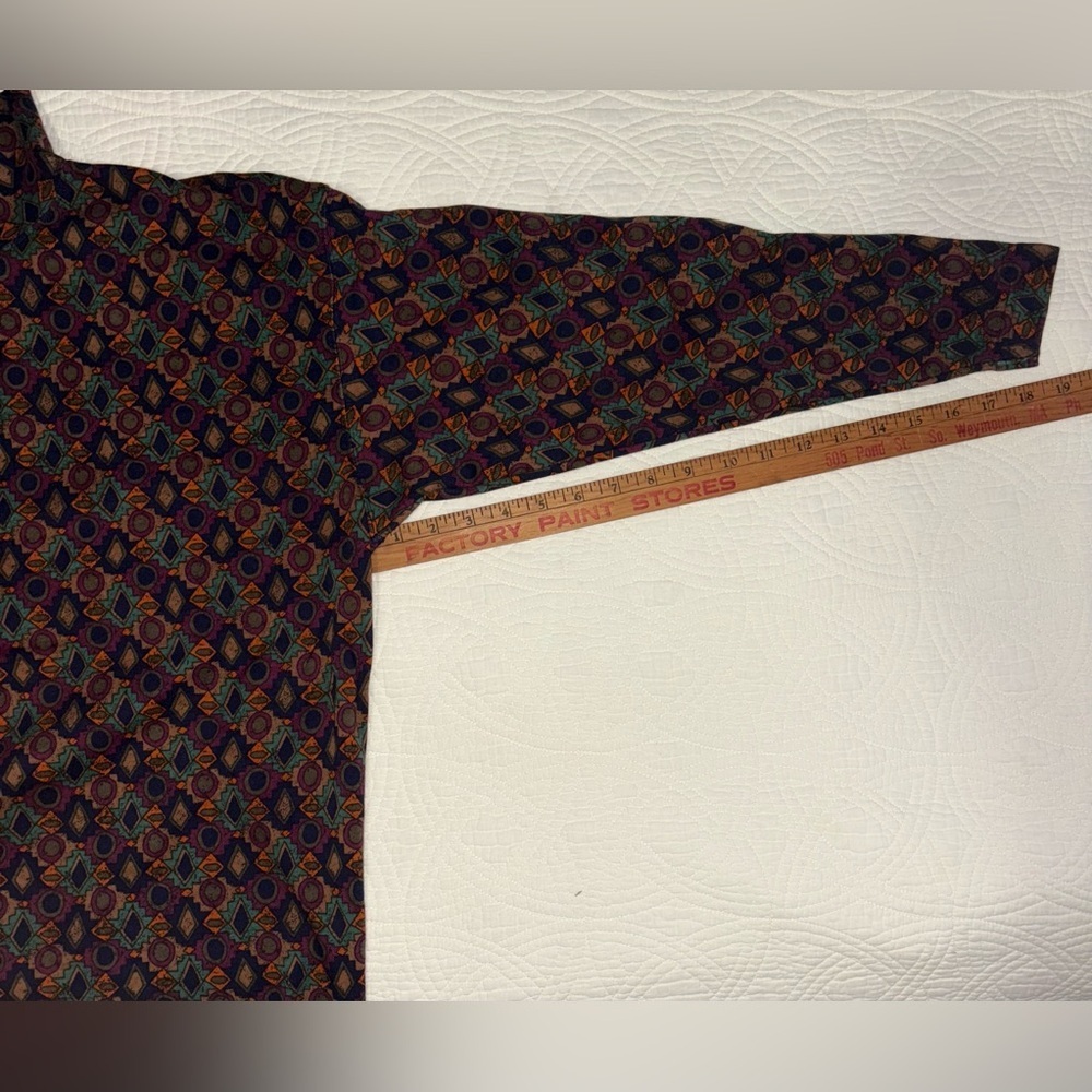 Eddie Bauer Vintage Multicolor Geometric Mock Neck Top Large - Picture 4 of 5